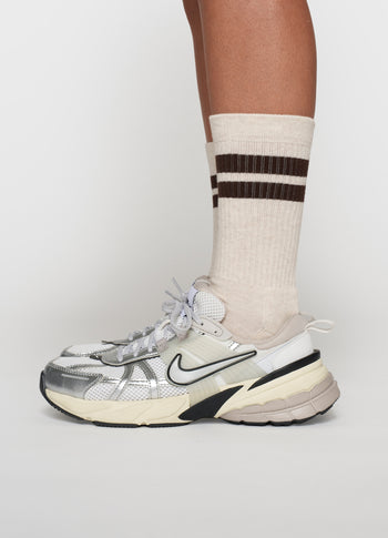 socks 2 stripes | soft white melee