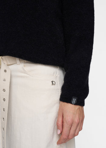 sweater soft knit | black