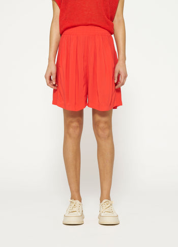 flowy viscose shorts | poppy red