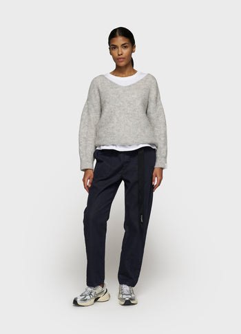 soft v-neck sweater knit | light grey melee