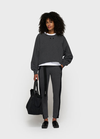 LA sweater | antra melee