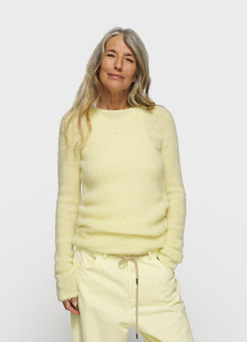 soft knit sweater | pastel yellow