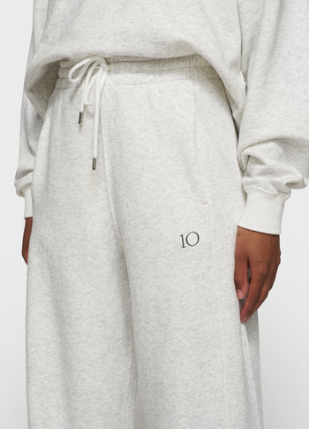 western jogger | white melee