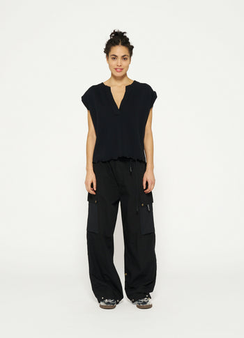 loose utility pants | black