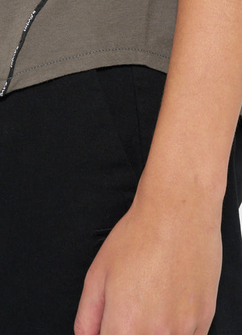 washed chino | black