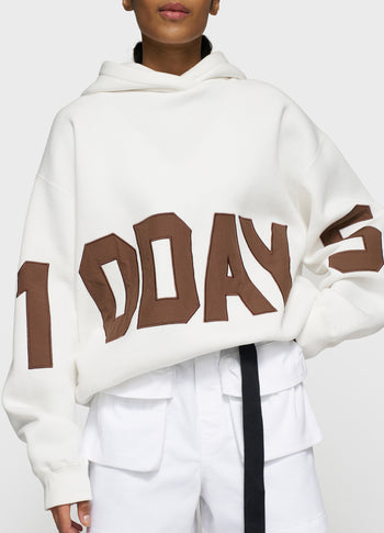 statement logo hoodie | ecru