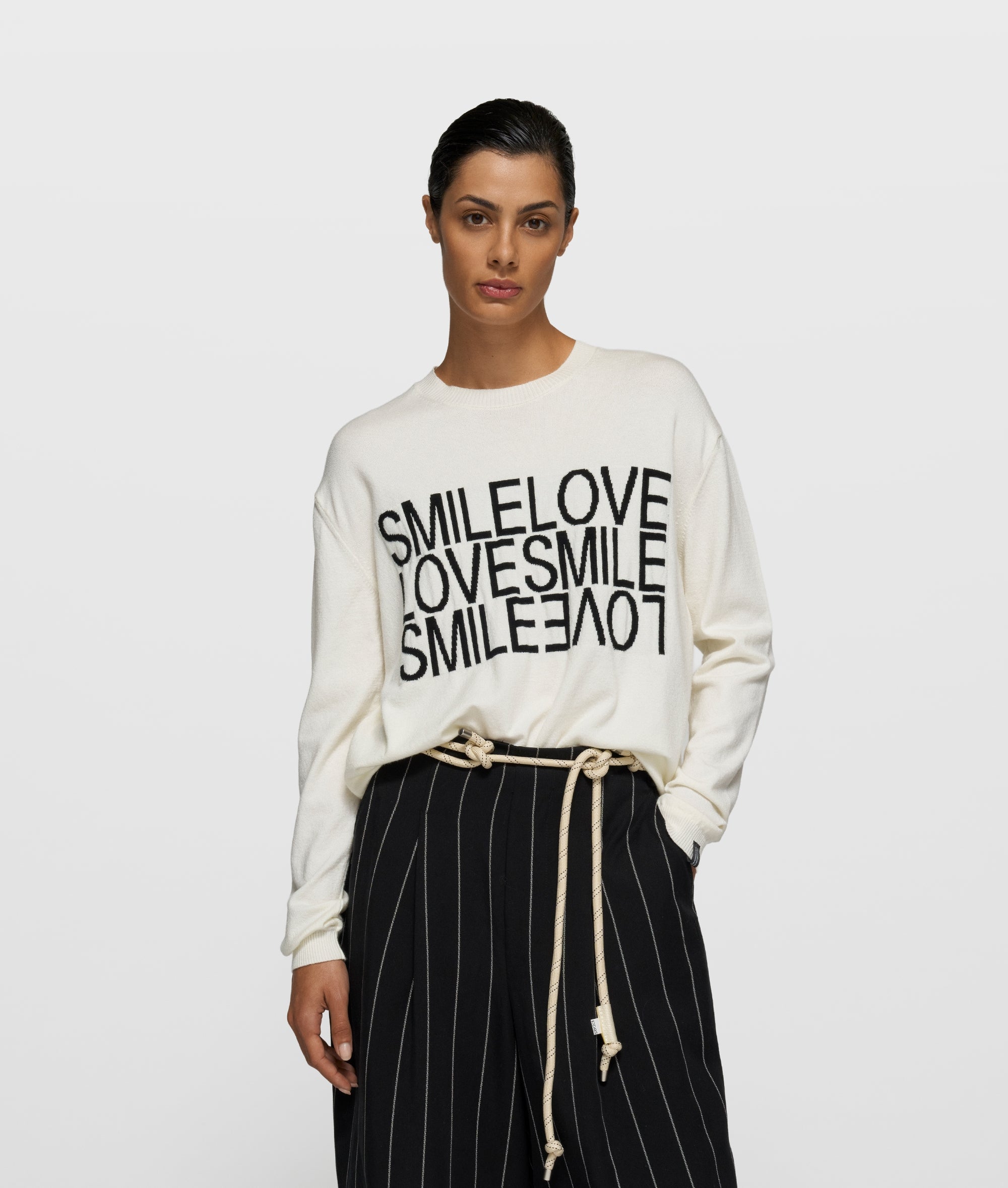 smile love knit sweater | ecru | 10DAYS | Official Online Store