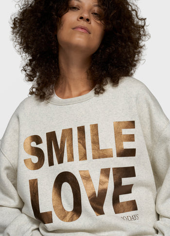 statement sweater smile love | soft white melee