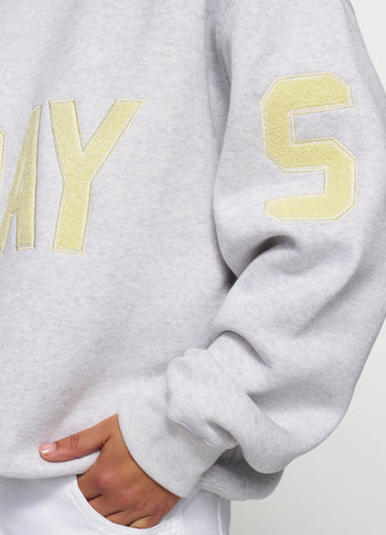 statement sweater logo patch | white grey melee