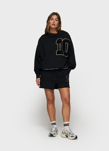 shorts 10 | black