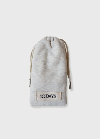 the statement sunglasses | black