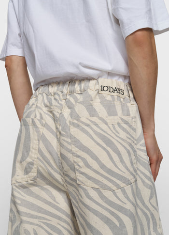 western pants zebra | ecru