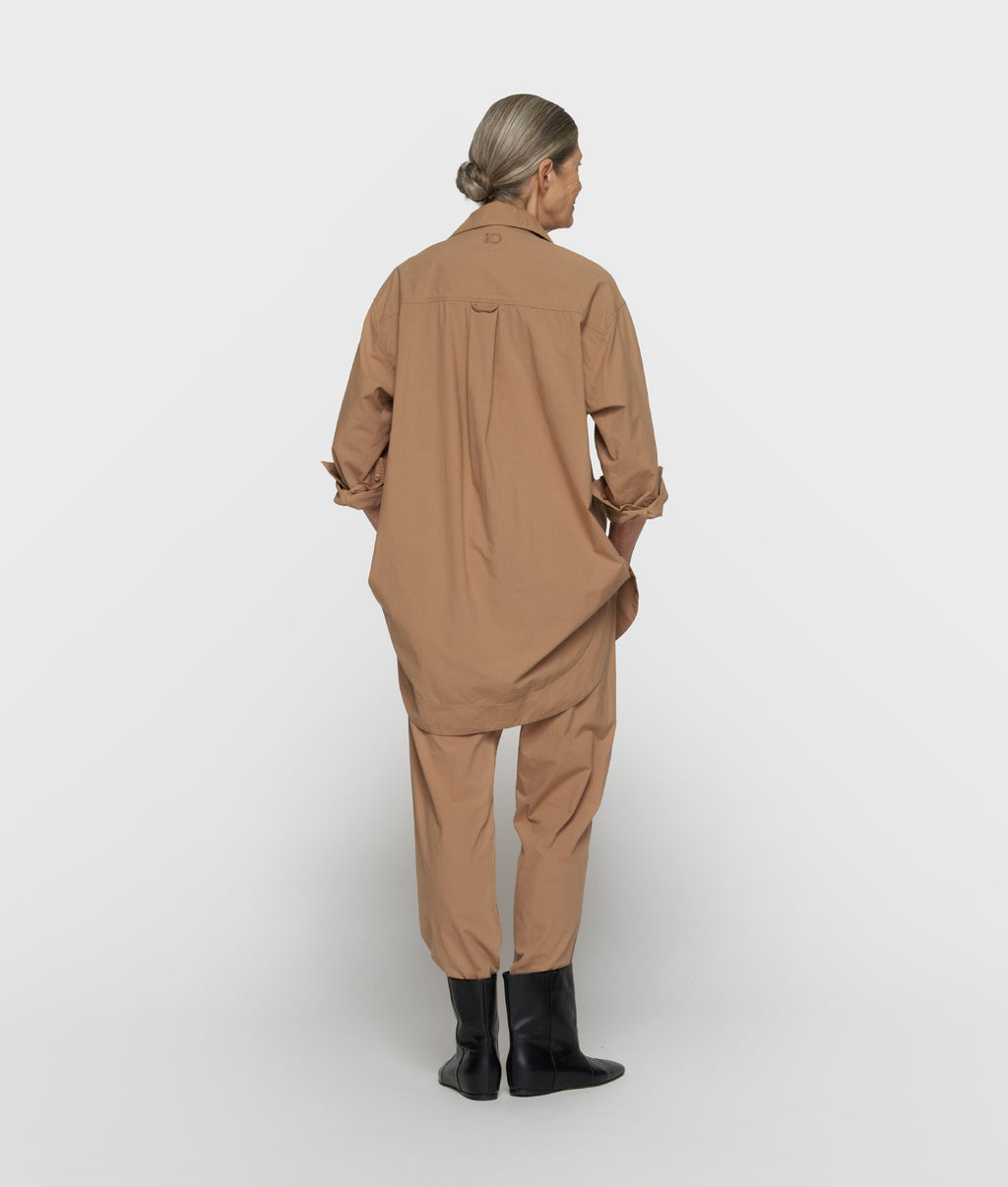 long blouse | light fudge