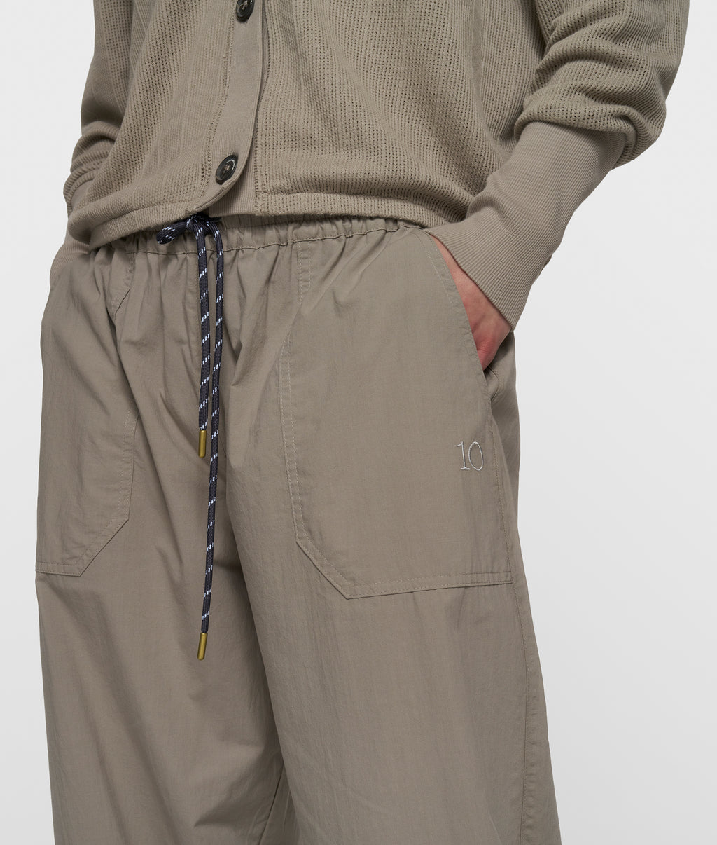 crinkle jogger | fog