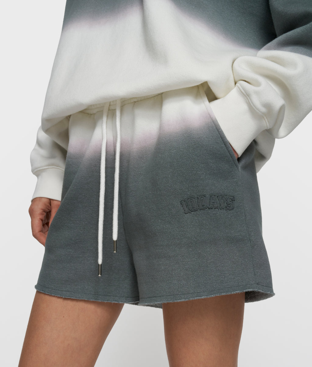 shorts dip dye | mid grey