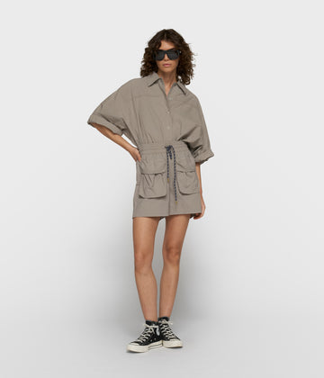 crinkle utility shorts | fog