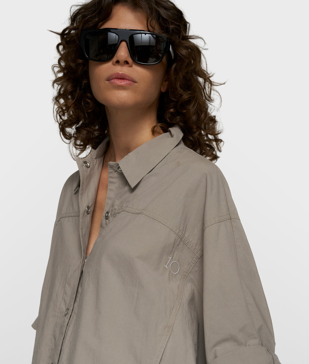 wide crinkle jacket | fog
