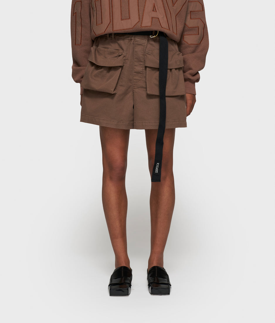 utility shorts | truffle