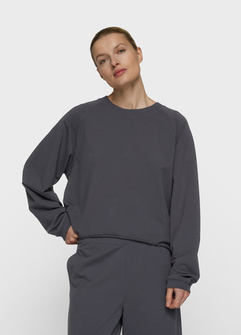 silent chique raglan sweater | steel blue