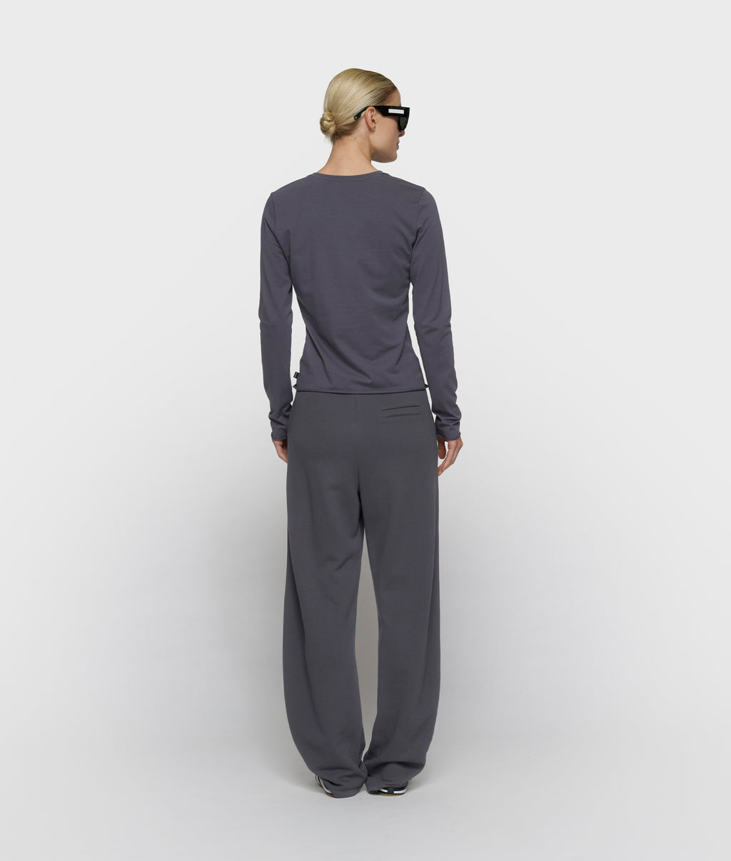 slim long sleeve tee | steel blue