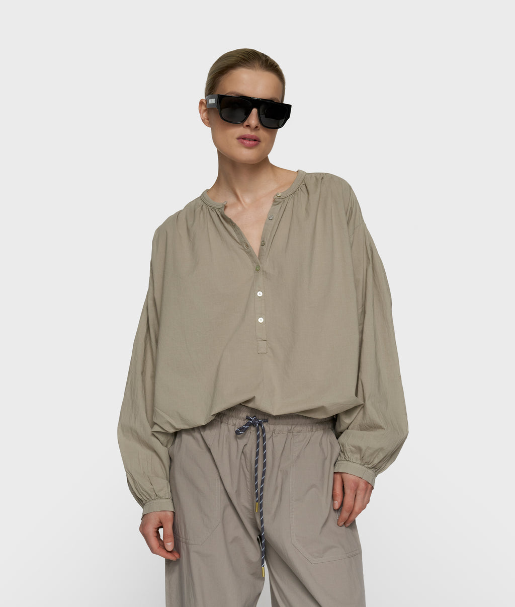 flowy blouse | fog