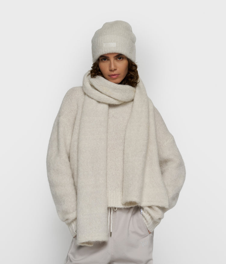 hairy knit scarf lurex | ecru
