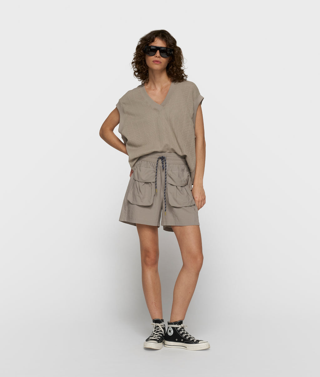 v-neck mesh top | fog