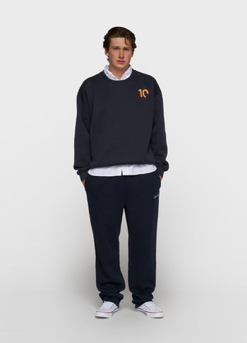statement sweater | dark blue