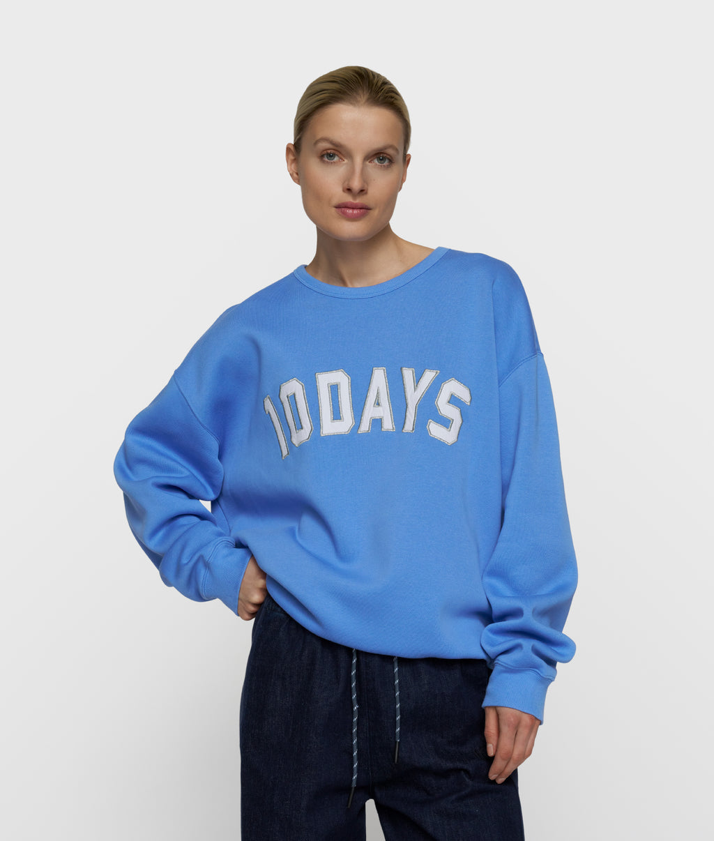 statement sweater | ultramarine