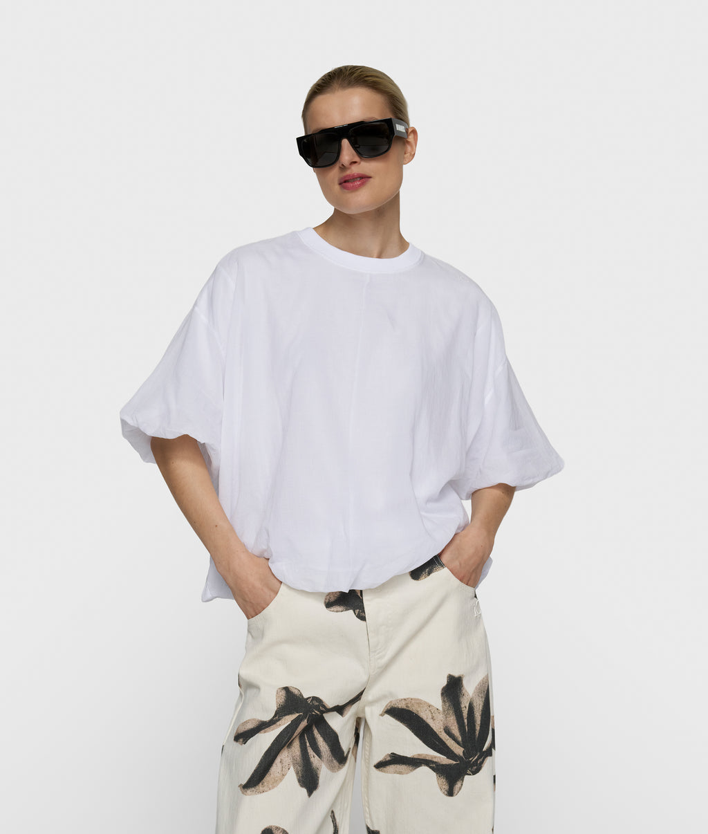 balloon blouse | white