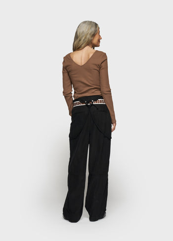 v-neck long sleeve ballet top | truffle