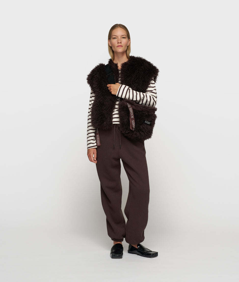 the Bobbie gilet | deep wine