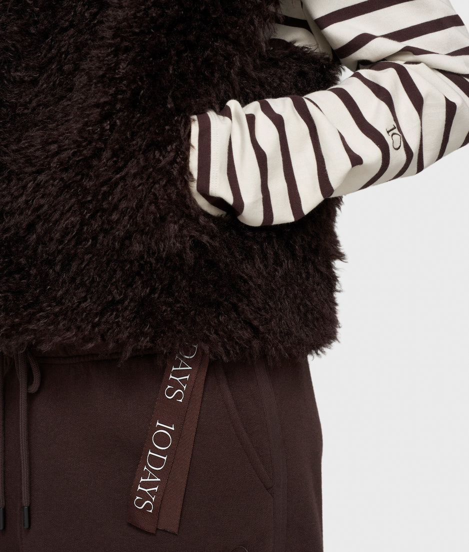the Bobbie gilet | deep wine