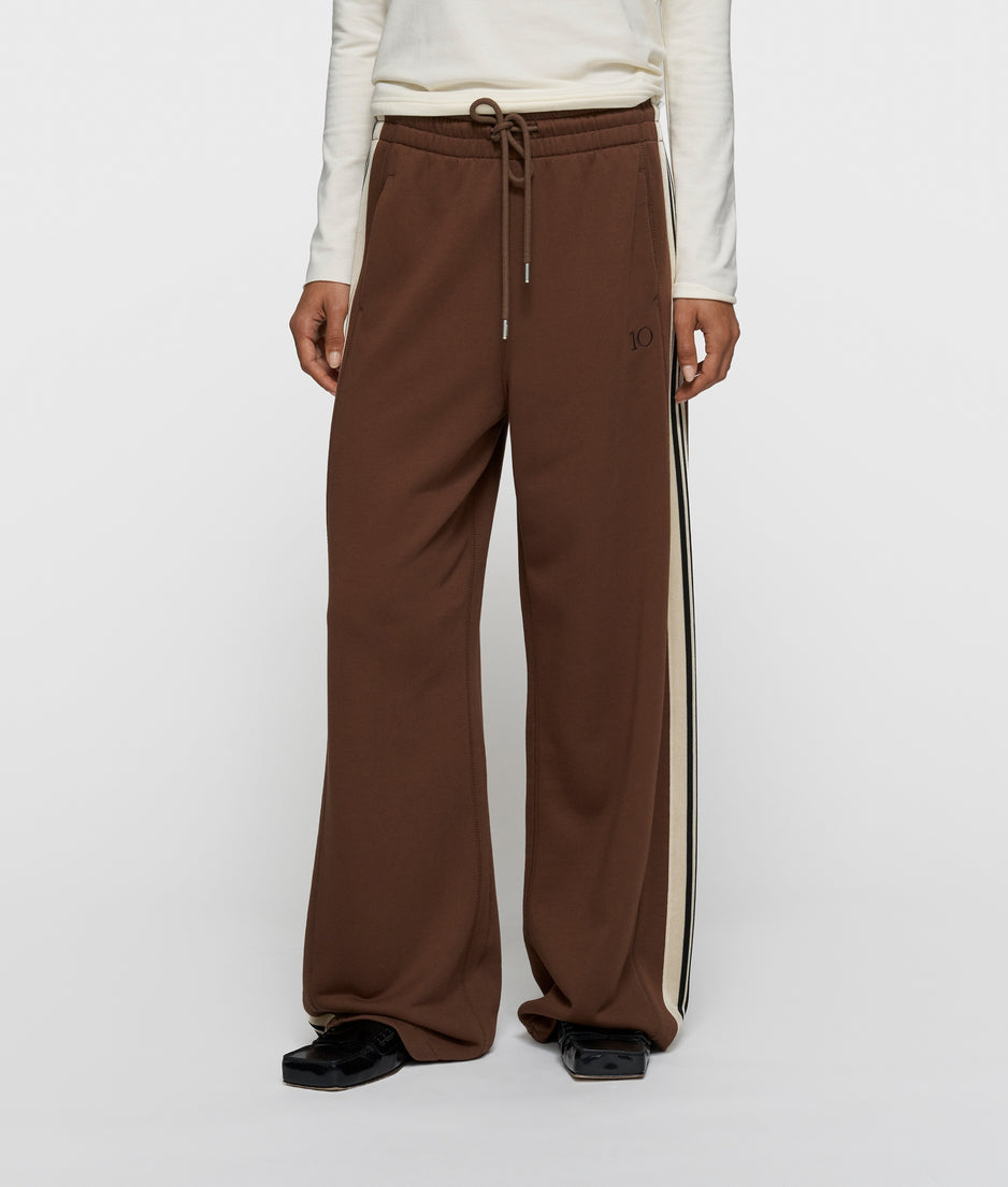 western jogger tape | dark truffle