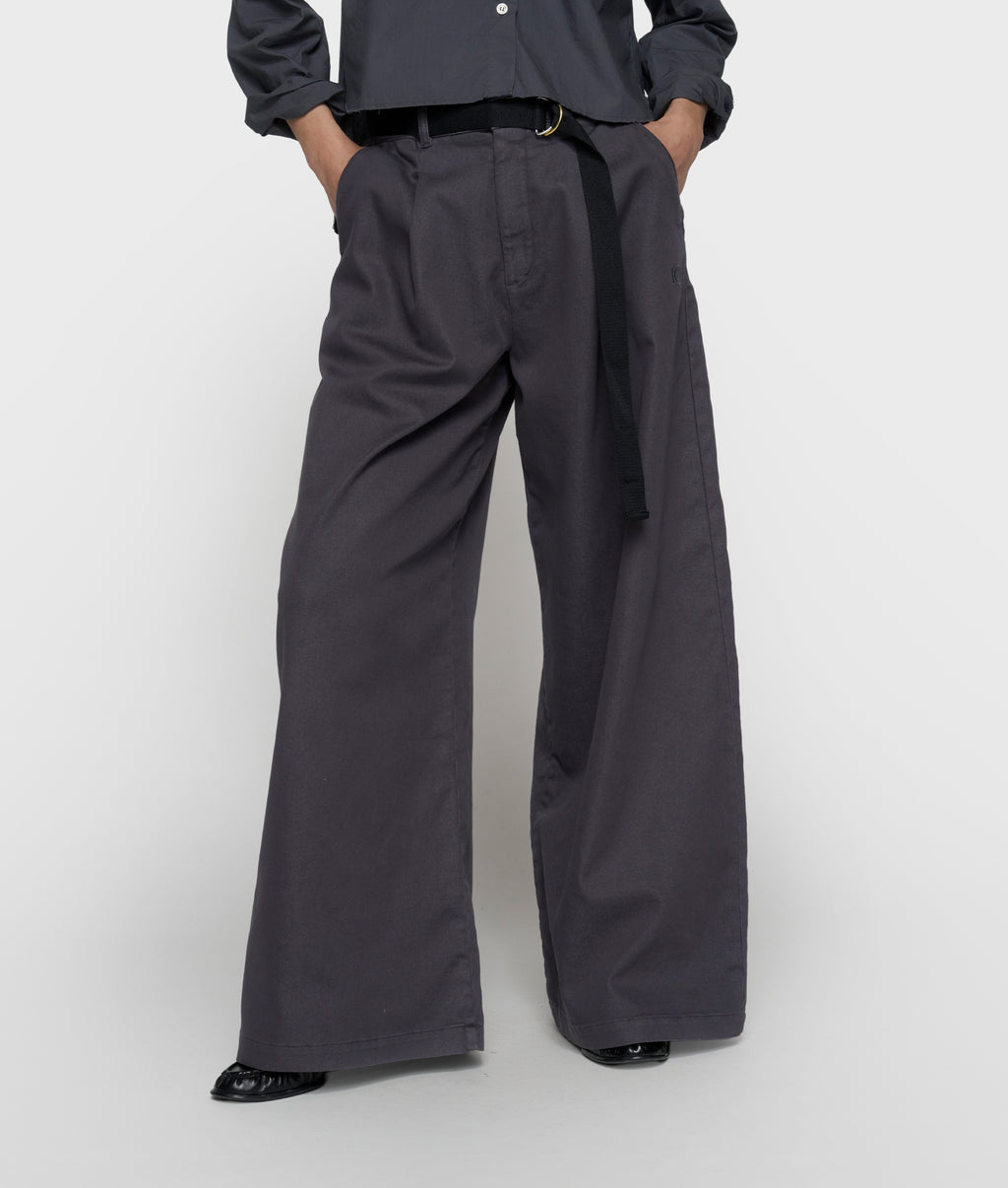 Weite Hose aus Jog Twill | steel blue