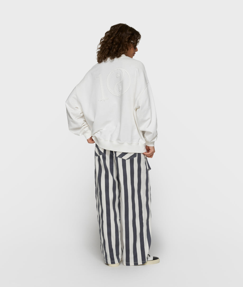 baseball sweater yin yang | ecru