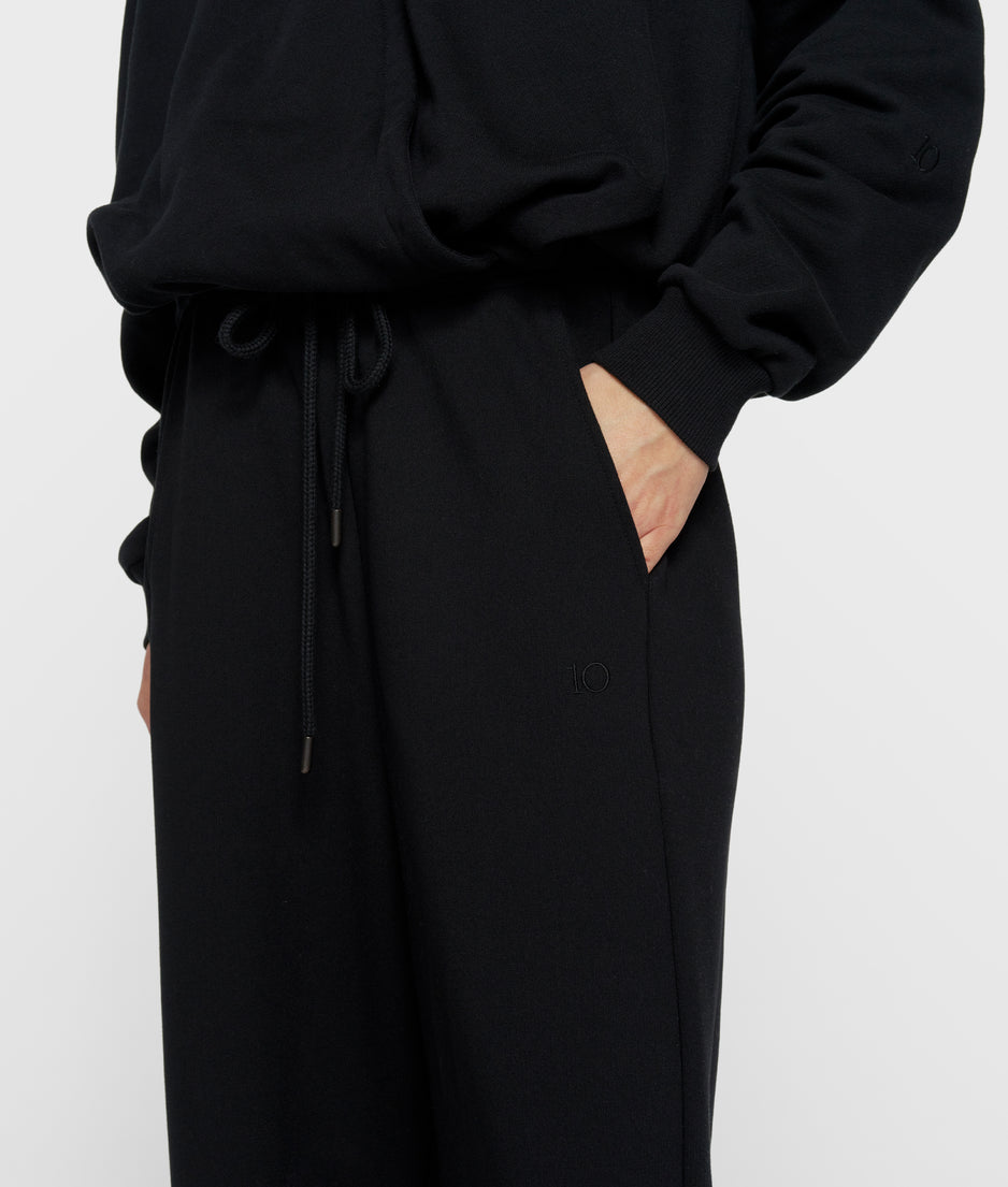 chique pants | black