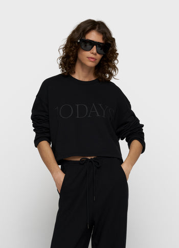 short 10DAYS sweater | black
