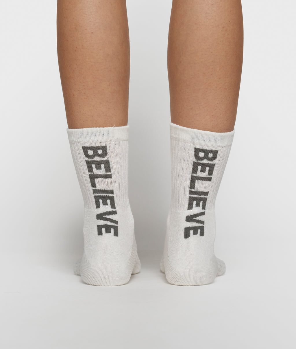 socks believe | ecru