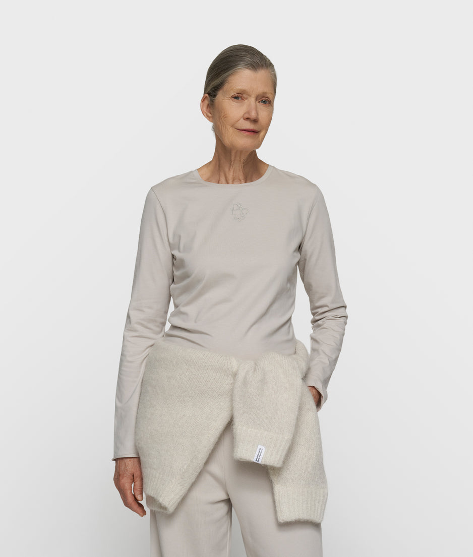 slim long sleeve tee | stone