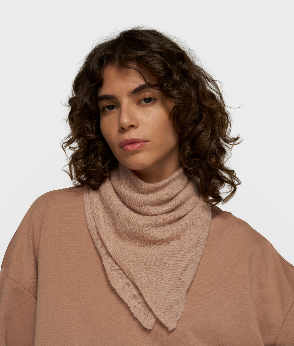 bandana knit scarf | light fudge