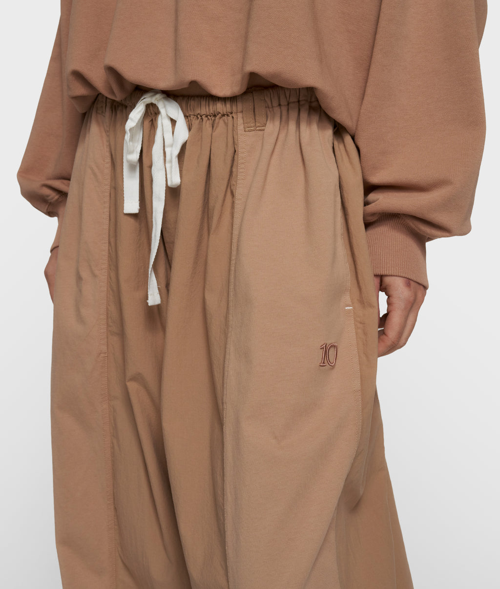 balloon pants | light fudge