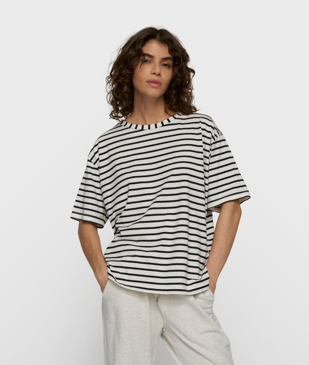 THE TEE STRIPES | white/black
