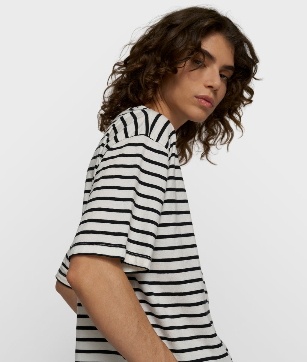 THE TEE STRIPES | white/black