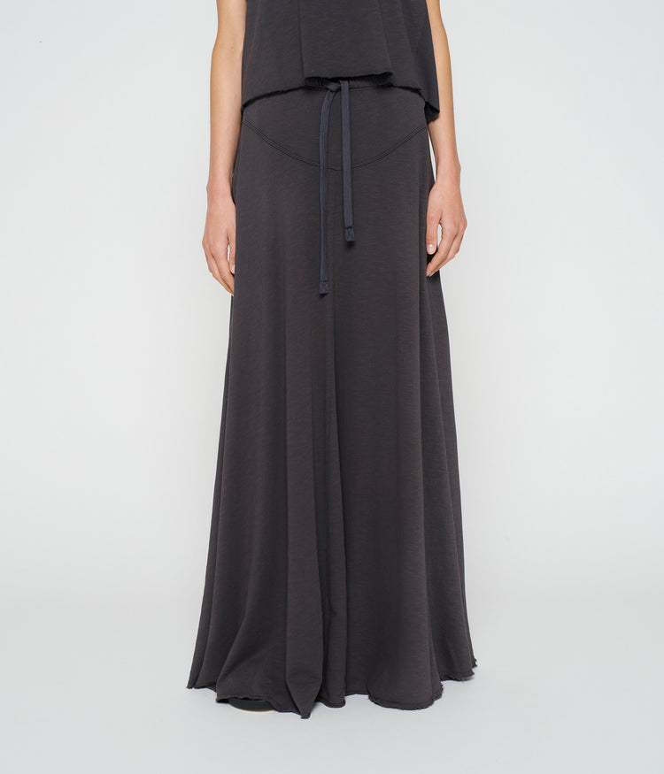 beach skirt | grey raven