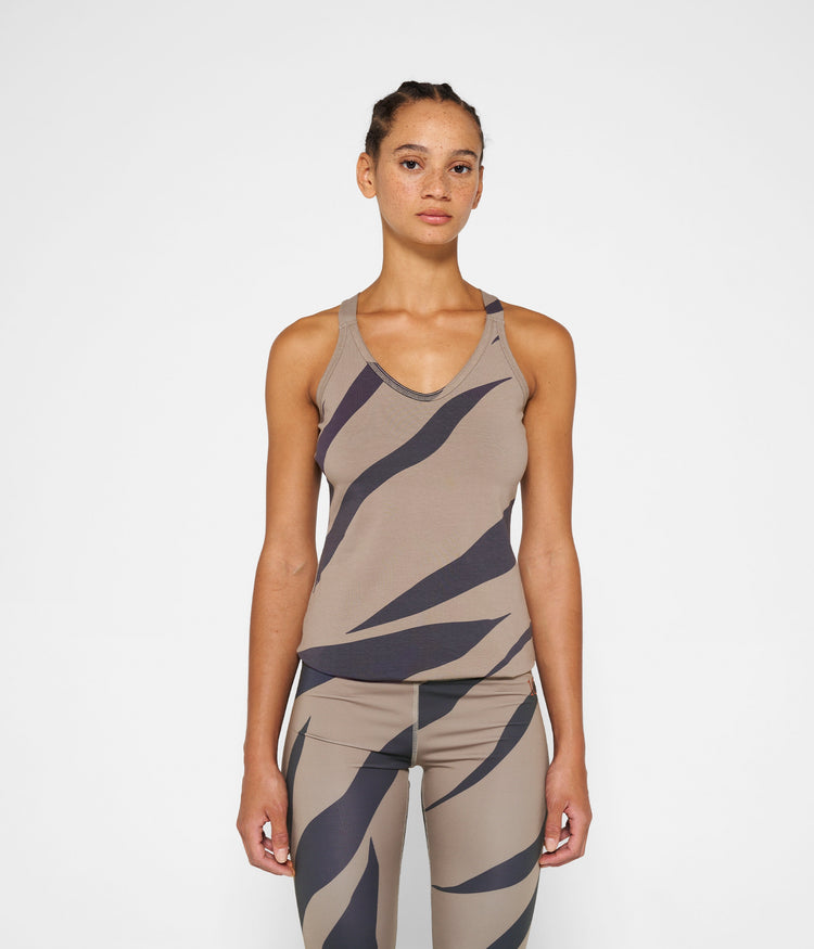 wrapper zebra | warm taupe