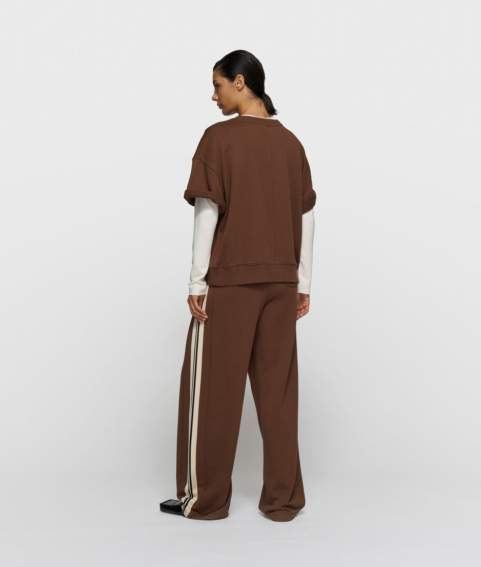short sleeve sweater | dark truffle