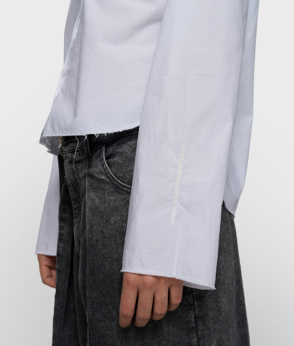 cropped shoulder shirt | white
