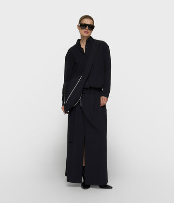 wide travel skirt | black