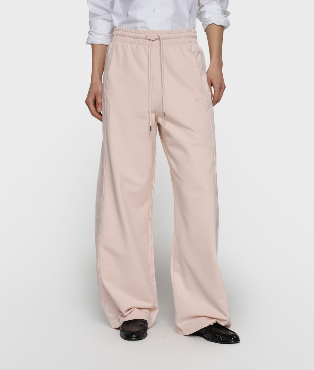 western jogger | powder